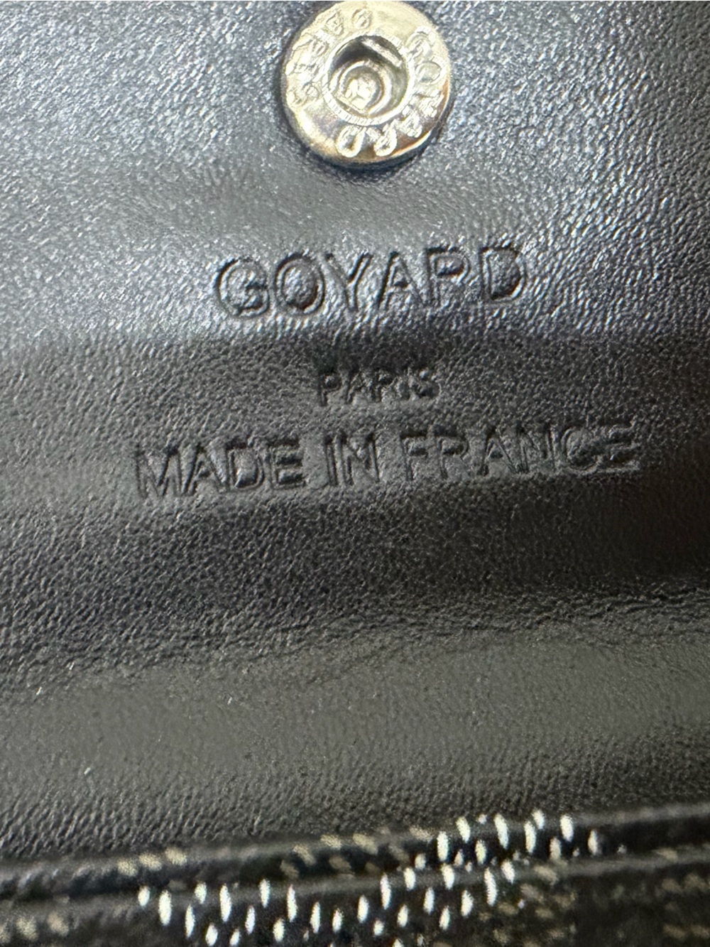 Goyard Classic Pouchette Black Chevron Wristlet - Picture 11 of 11